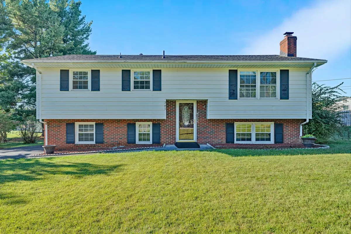 347 Howard, Salem, VA 24153 - #1