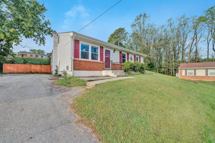 592 Stacie, Vinton, VA 24179 - #2