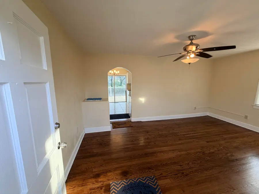 2001 Hanover, Roanoke, VA 24017 - #3