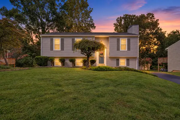 3553 Berryhill, Roanoke, VA 24018