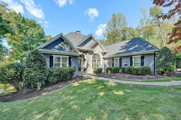 255 Upland Shores, Penhook, VA 24137