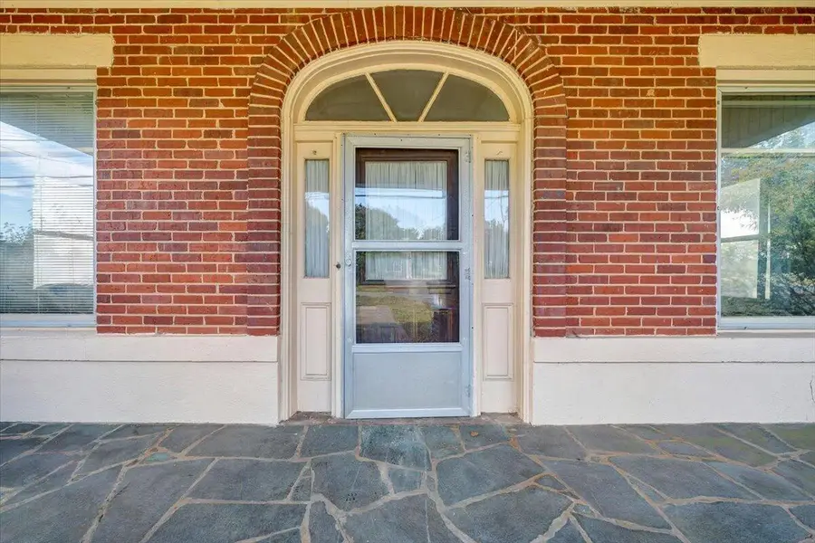 703 Henry, Gretna, VA 24557 - #2