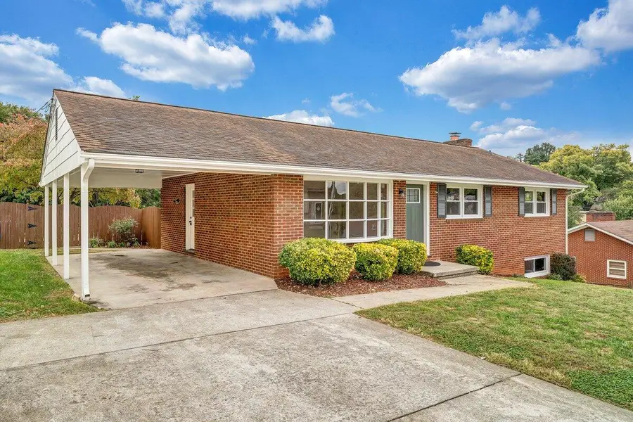 1707 Angus, Roanoke, VA 24017 - #2