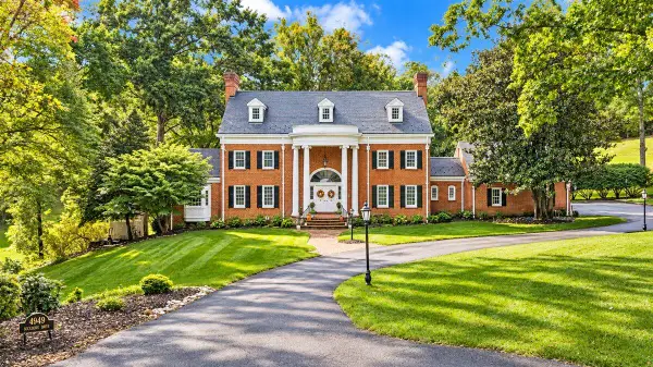 4949 Buckhorn, Roanoke, VA 24018