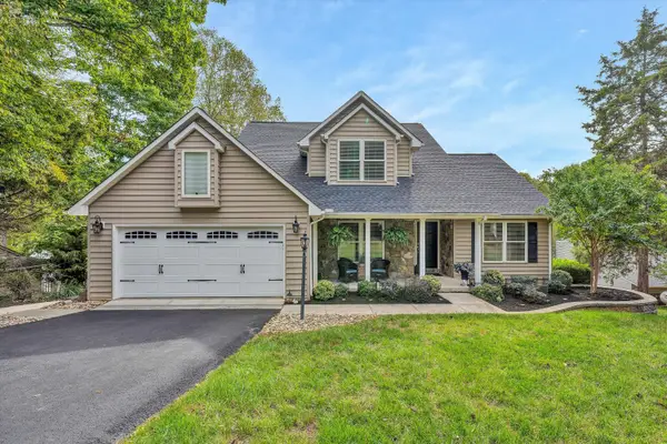 810 Forest Lawn, Moneta, VA 24121