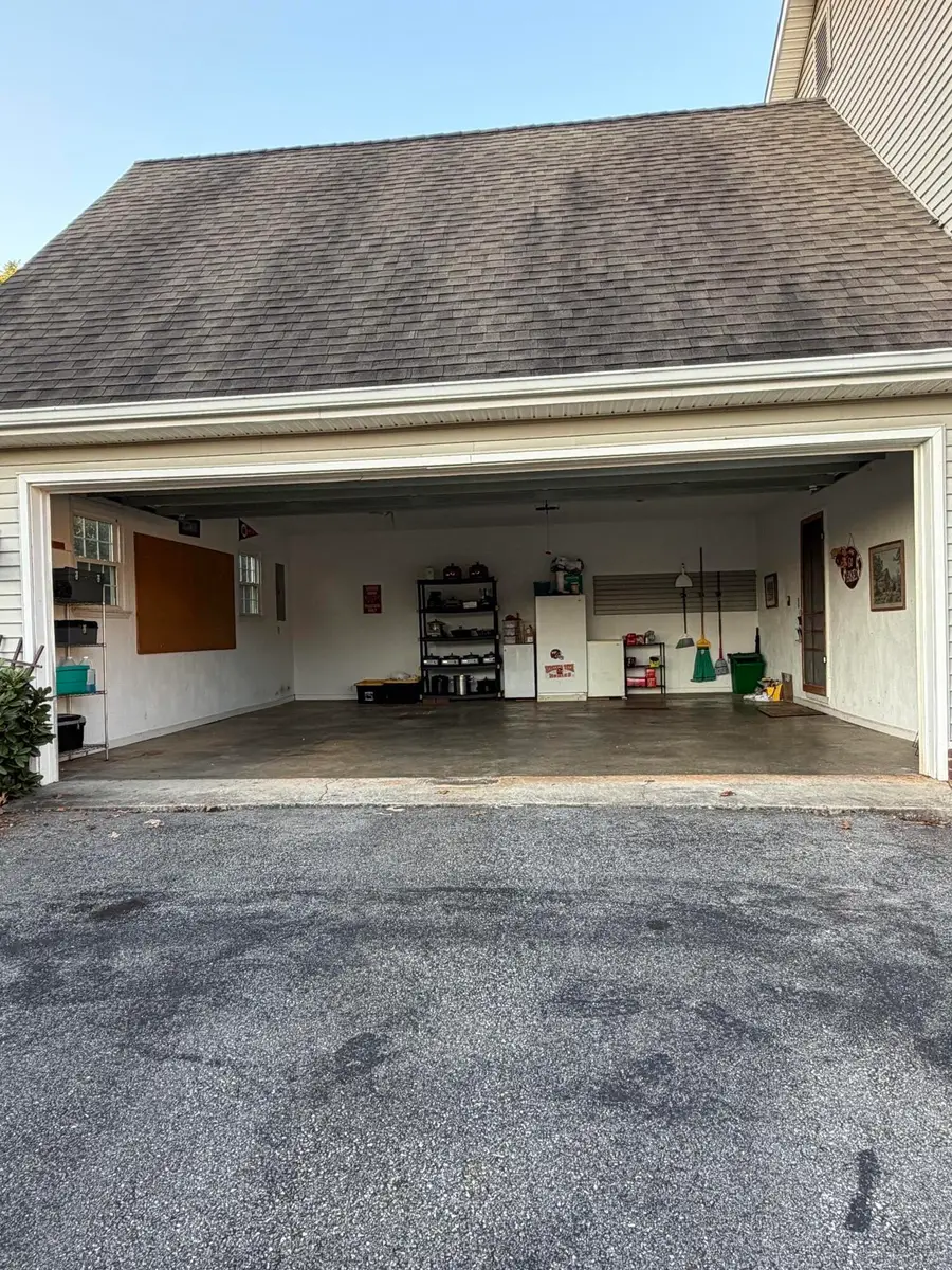 1316 Meadowview, Salem, VA 24153 - #2