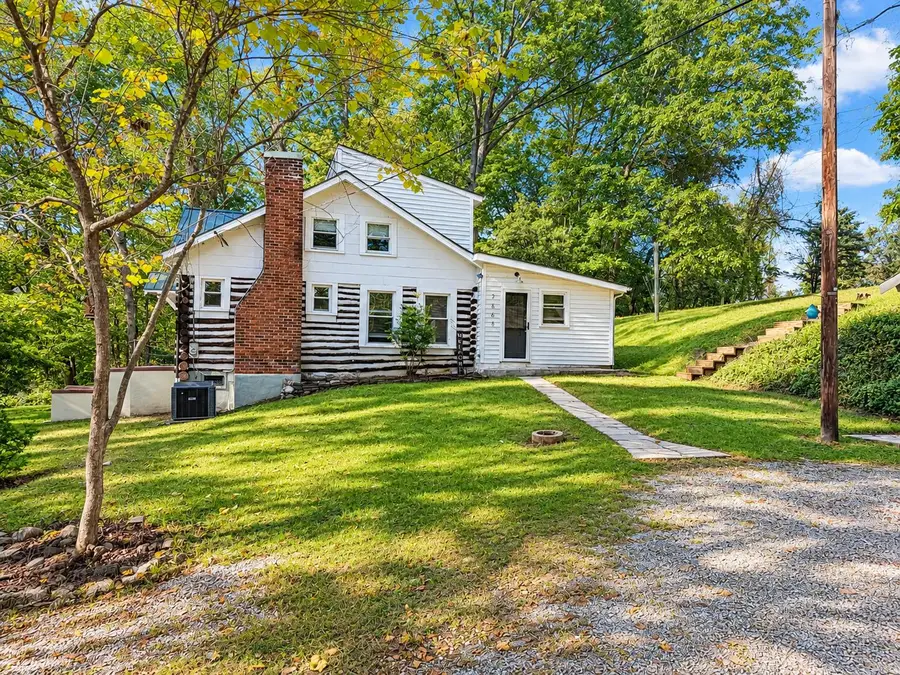 2664 Sunnyvale, Roanoke, VA 24014 - #2