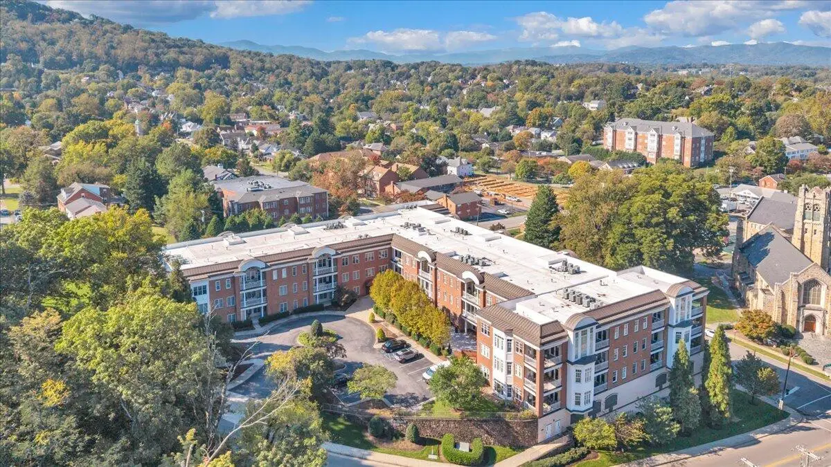 2125 Yellow Mountain, Roanoke, VA 24014 - #1