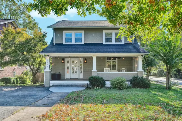 1734 Arlington, Roanoke, VA 24015