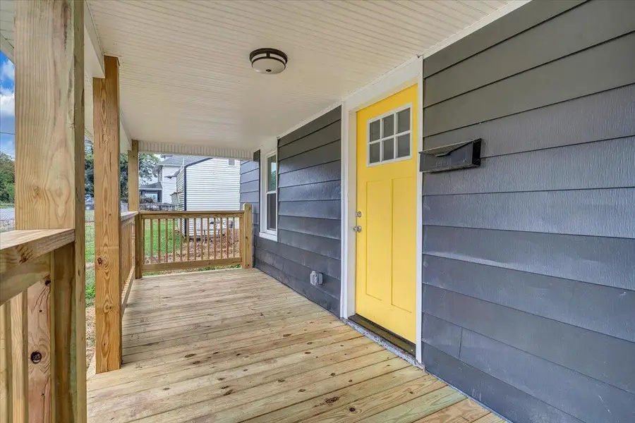 1601 Lawrence, Roanoke, VA 24013 - #2