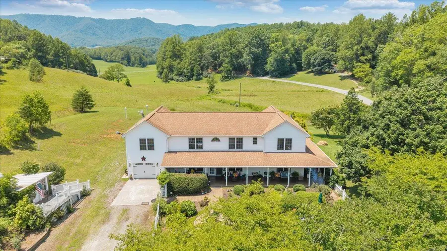 2170 Lone Ivy, Stuart, VA 24171 - #3