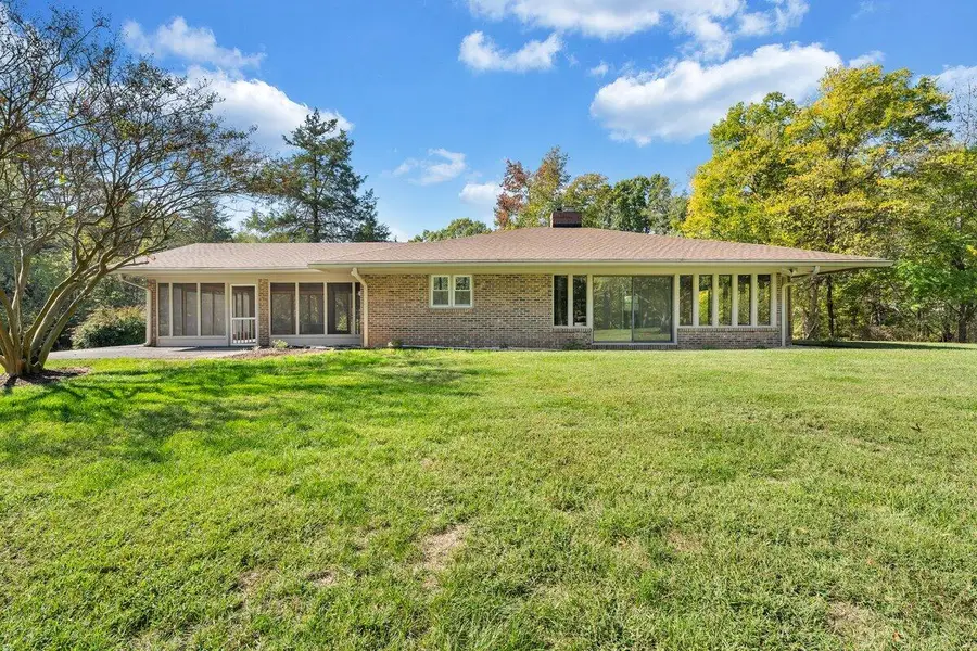 1128 Pounds, Sutherlin, VA 24594 - #2