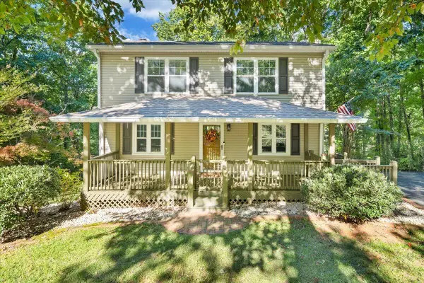 120 Cascade, Vinton, VA 24179