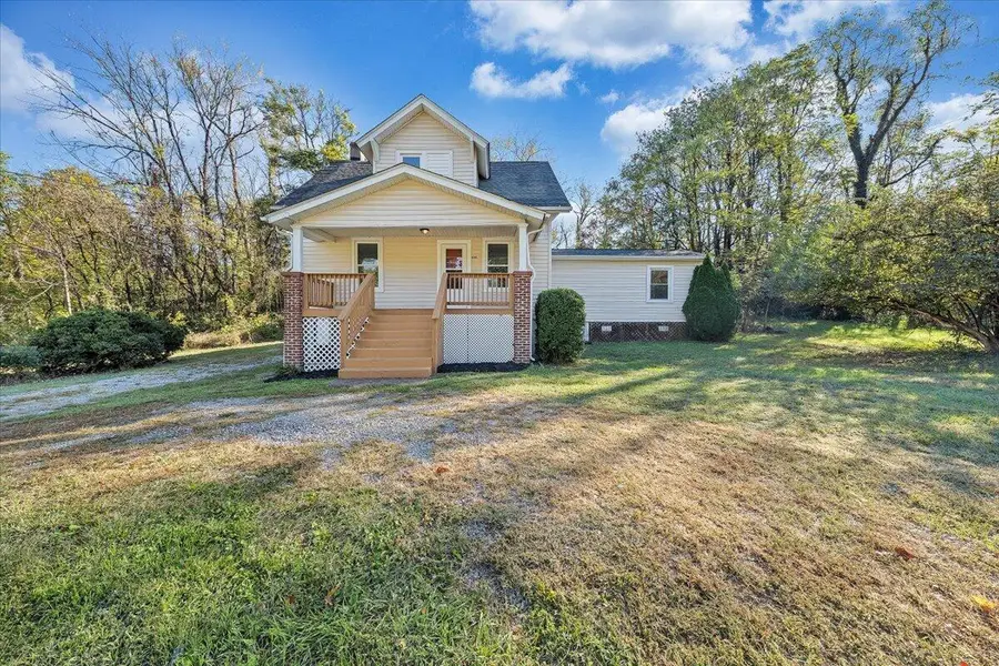 2141 Hollins, Roanoke, VA 24012 - #2