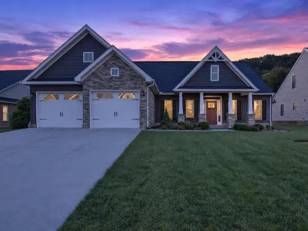 2521 Woods Meadow, Salem, VA 24153