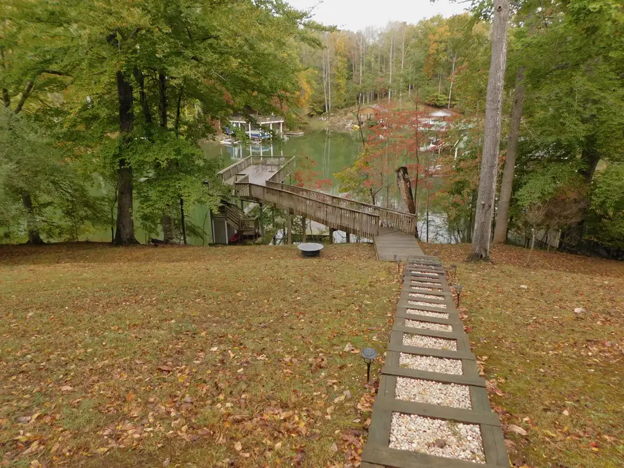 1203 Quiet Cove, Moneta, VA 24121 - #2