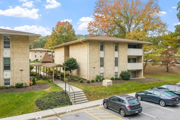 5260 Crossbow, Roanoke, VA 24018