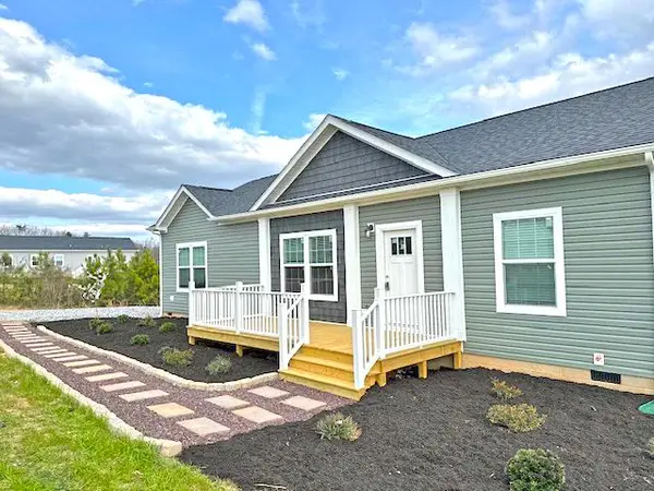 1654 Abilene Rd, Keysville, VA 23947