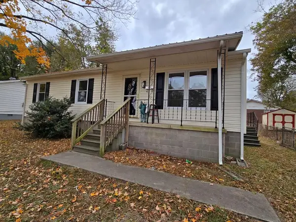 302 Irvin, Blackstone, VA 23824