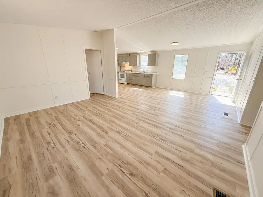 13275 Oral Oaks Road, Victoria, VA 23974 - Image #2