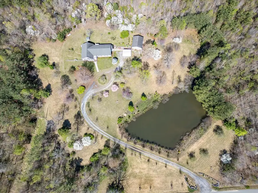 1416 Snead Spring, Crewe, VA 23930 - Image #2