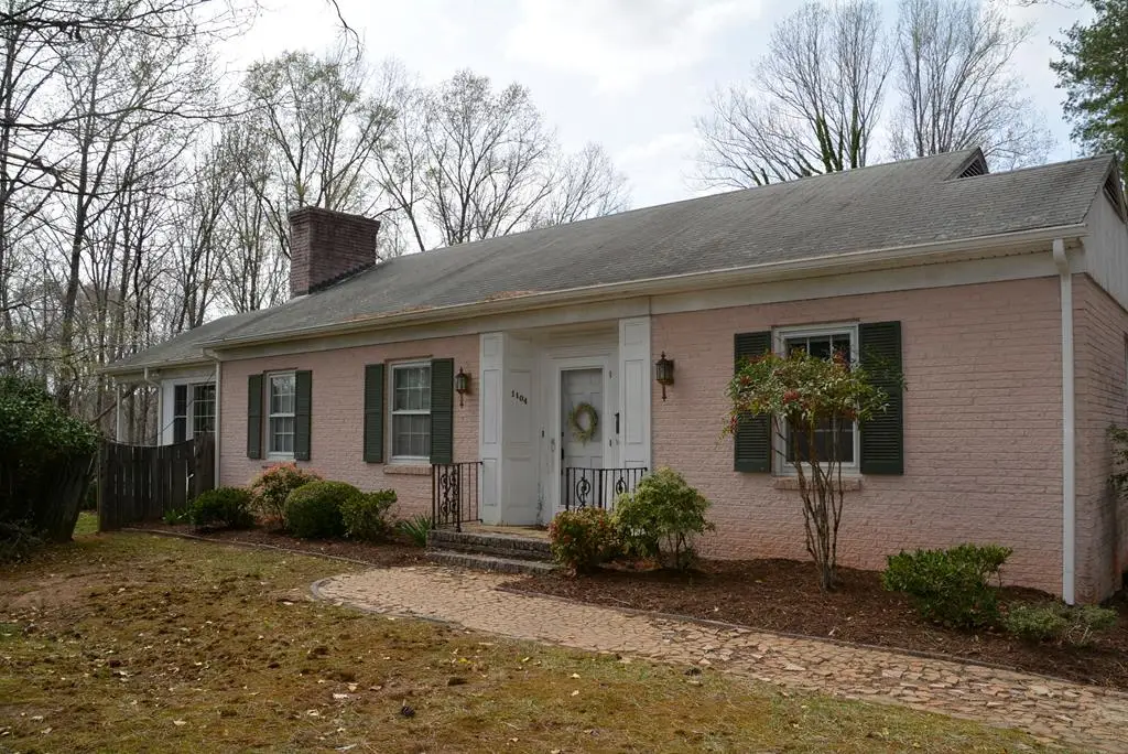 1104 High Street, Farmville, VA 23901 - Image #1