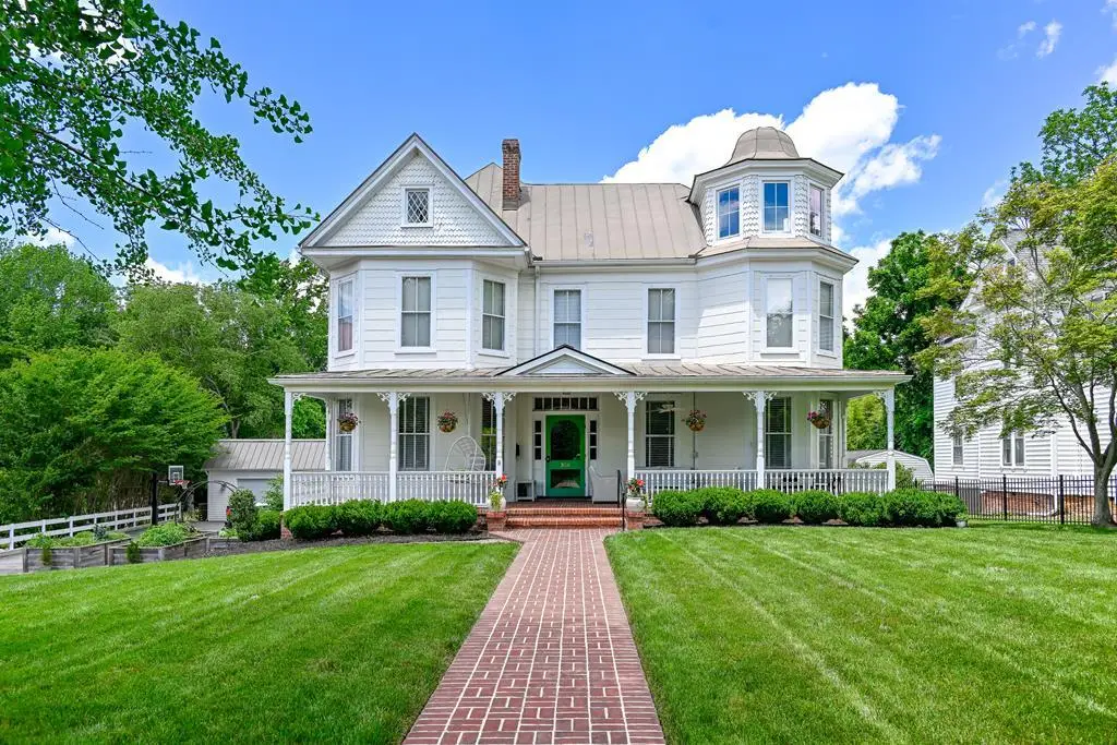 908 High Street, Farmville, VA 23901 - Image #1