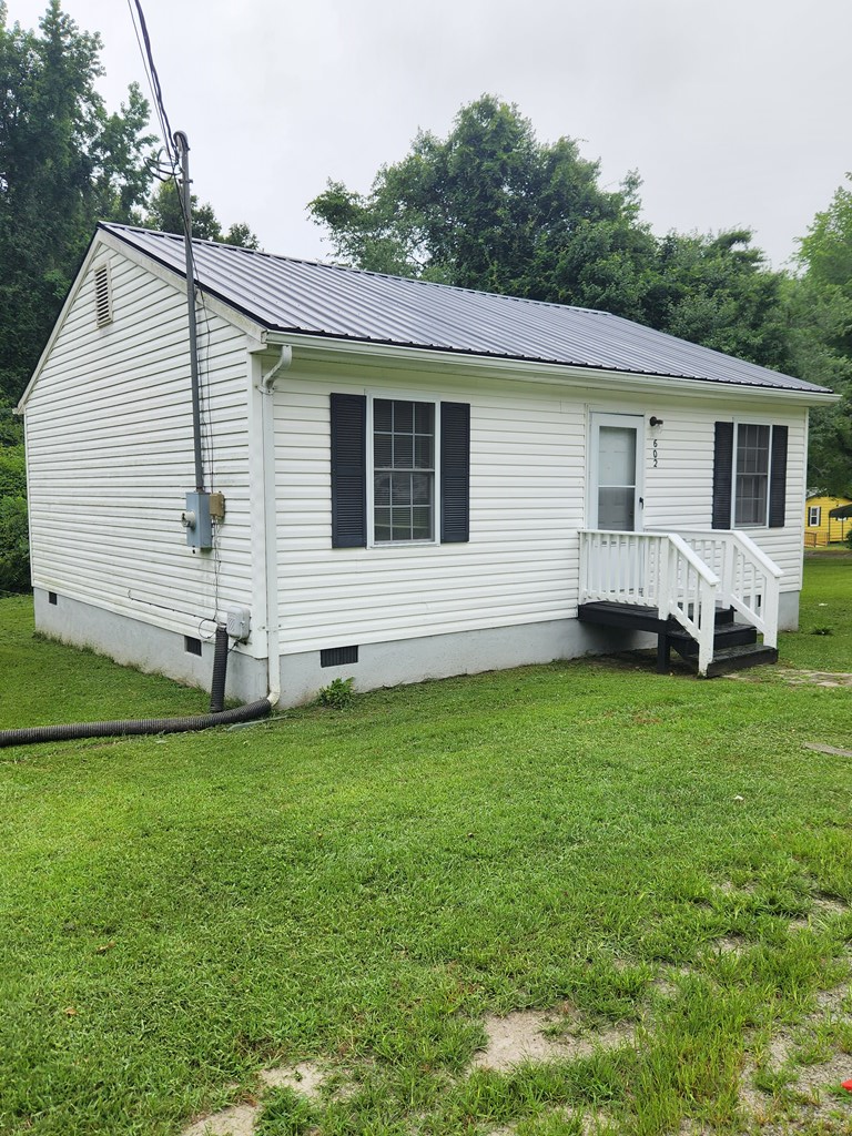 602 West 11th, Victoria, VA 23974 - Image #3