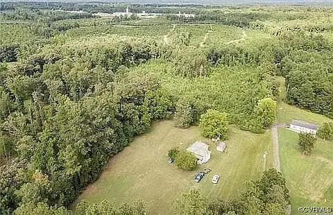 493 Solomon Road, Crewe, VA 23930