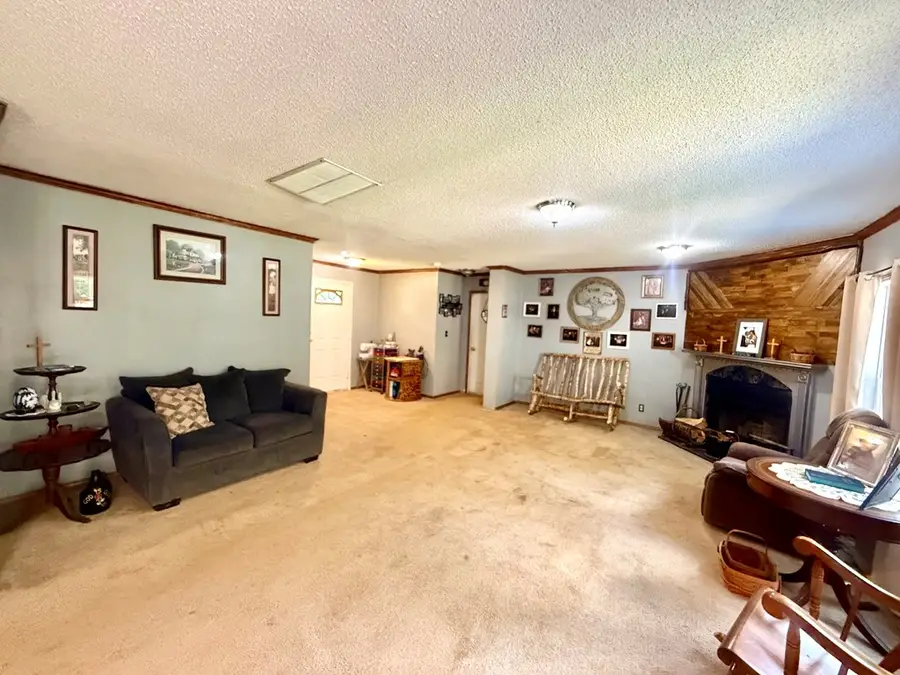 190 Holland Cir, Axton, VA 24054 - Image #2