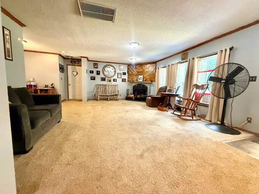 190 Holland Cir, Axton, VA 24054 - Image #3