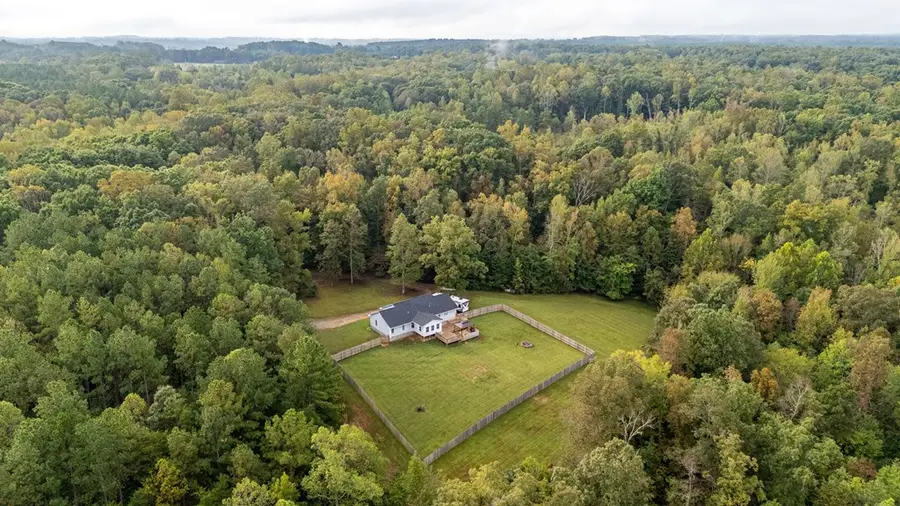 213 Deer Run, Farmville, VA 23901 - Image #2