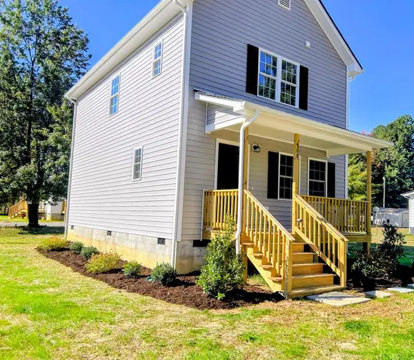 408 Tavern St, Blackstone, VA 23824