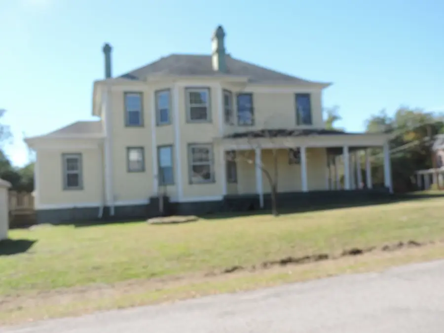 303 Brunswick Avenue, Blackstone, VA 23824 - Image #2