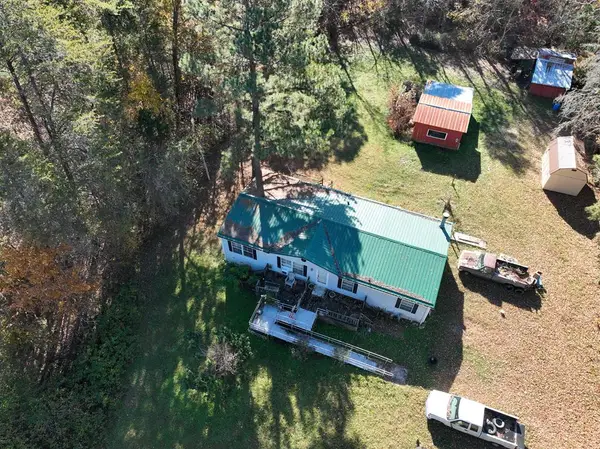 1101 Pineview Lane, Scottsburg, VA 24589