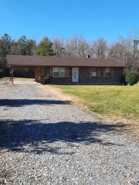 2249 Old Concord Rd, Nathalie, VA 24577 - Image #1