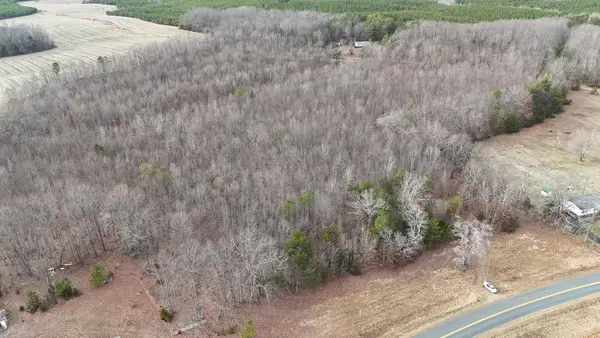 Roanoke Bridge Rd, Abilene, VA 23947