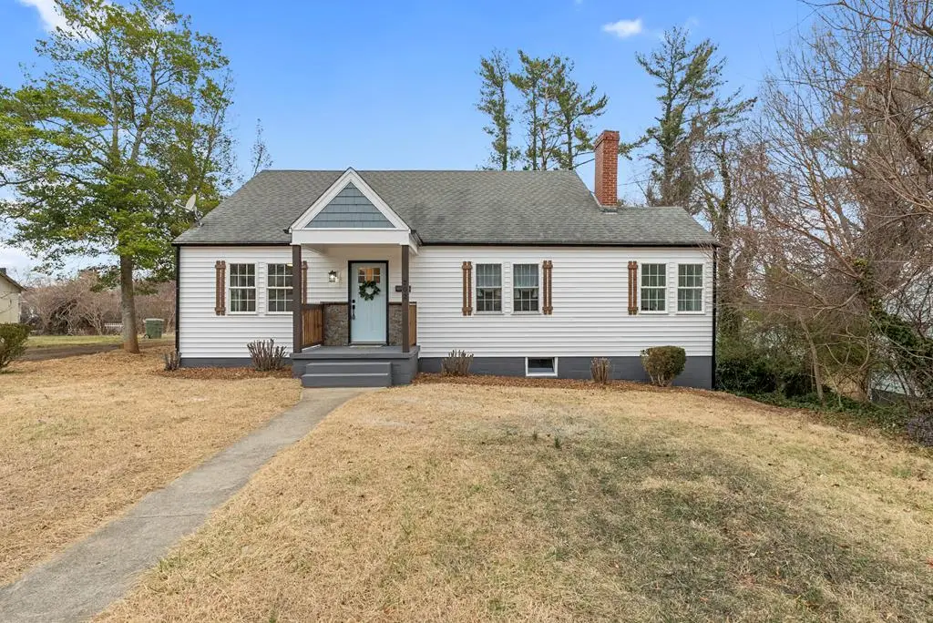 702 Irving Street, Farmville, VA 23901 - Image #1