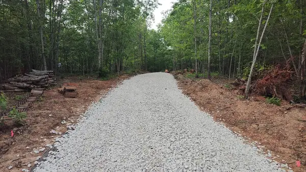 Happy Trails Lane, Appomattox, VA 24522