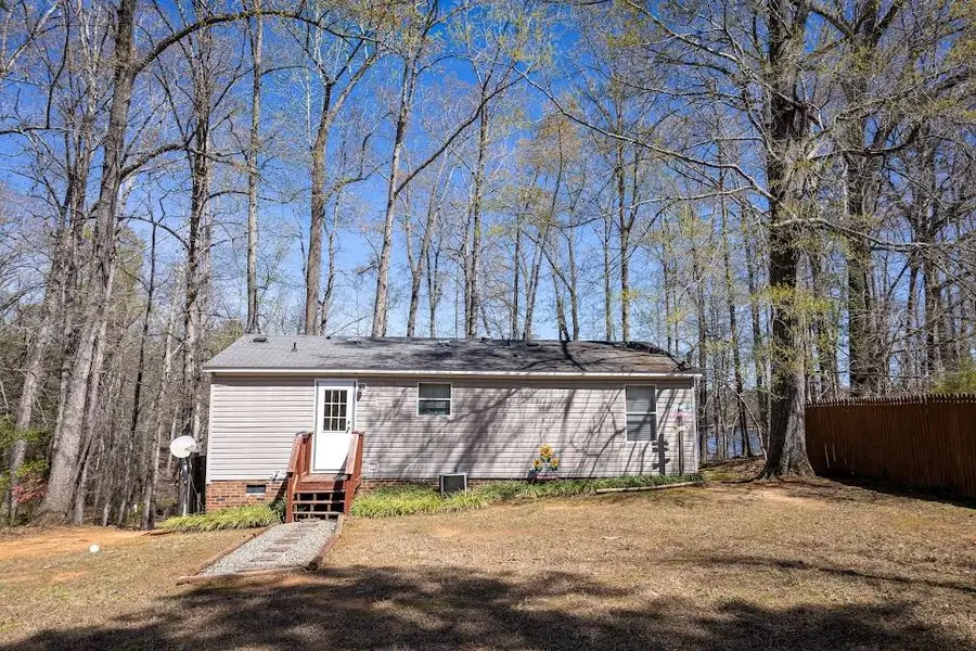 325 Wynde Pointe Lane, Buffalo Junction, VA 24529 - #2