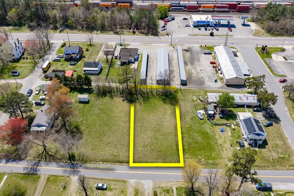 West Carolina Ave, Crewe, VA 23930 - #1