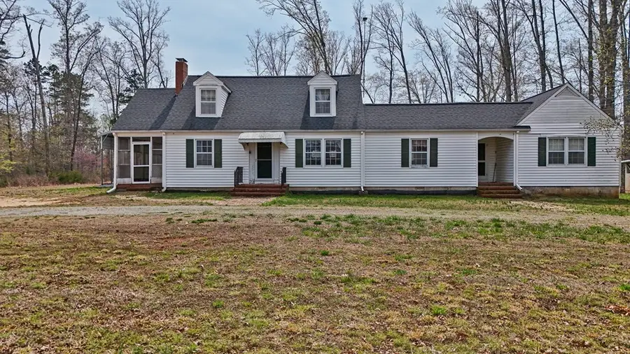 1324 Noblin Farm Road, Clarksville, VA 23927 - #2