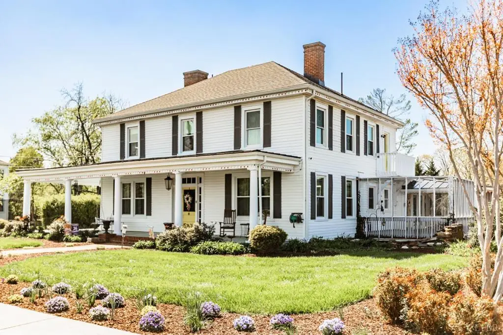 151 Burke Street, Appomattox, VA 24522 - #1