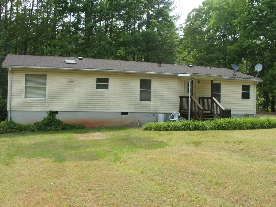 6327 West Point Stevens Road, Drakes Branch, VA 23937 - #2