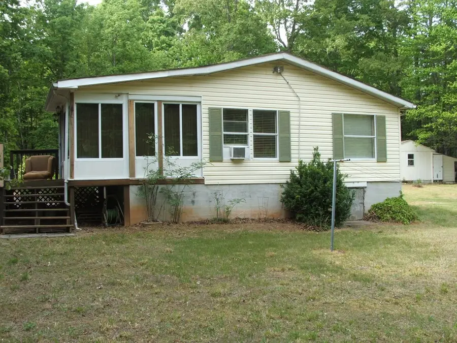 6327 West Point Stevens Road, Drakes Branch, VA 23937 - #3