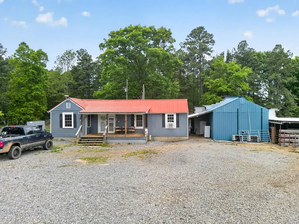 1040 Deuprees Store Rd., Drakes Branch, VA 23937 - #1