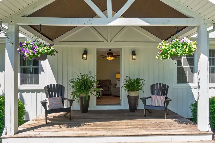 2667 S Constitution Rte, Dillwyn, VA 23936 - #2