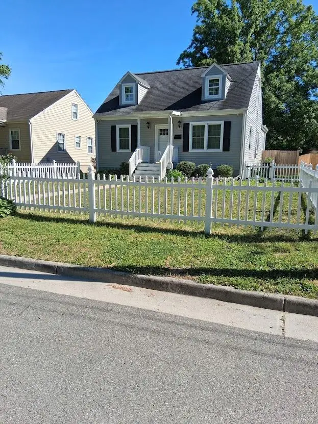 1425 Moore Street, South Boston, VA 24592 - #1