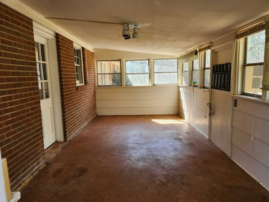 1971 Mount Rush Hwy, Dillwyn, VA 23936 - #2