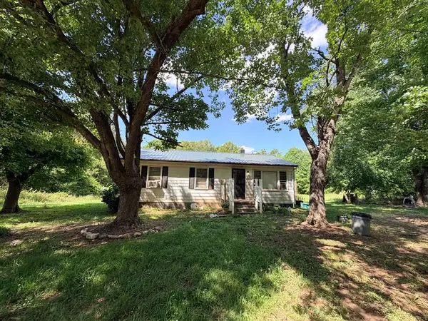 3542 Heights School Rd, Pamplin, VA 23958